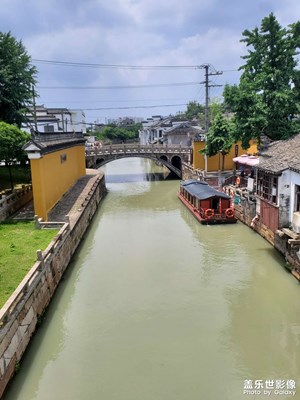 【光影色彩】+ 小河与蓝天