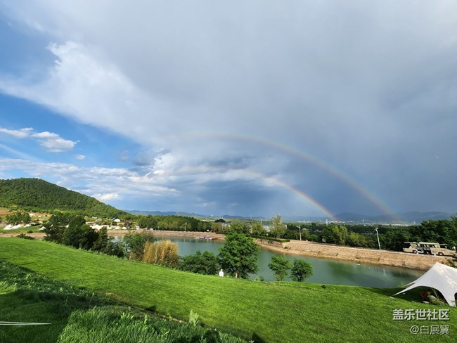 【色彩与光影的邂逅】风雨过后是彩虹
