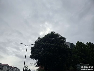 路过拍一张