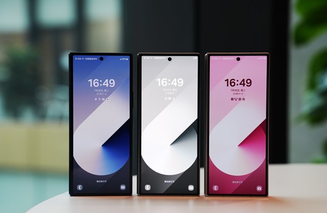 智能AI 轻薄身姿 三星Galaxy Z Fold6评测