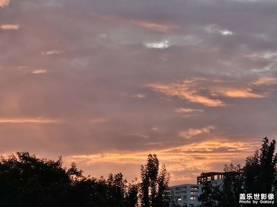 【边走边拍】+夕阳的天空