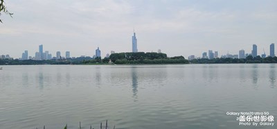【边走边拍】