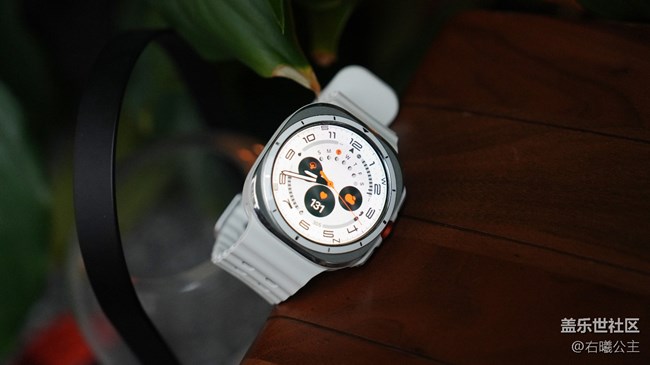 专为冒险挑战而设计 Galaxy Watch Ultra图赏