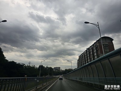 最近的天