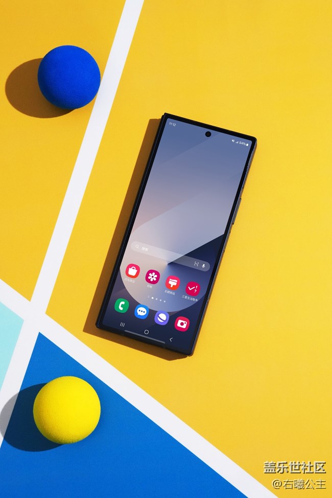 轻薄身姿 脱颖而出 三星Galaxy Z Fold6图赏