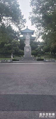 纪念碑