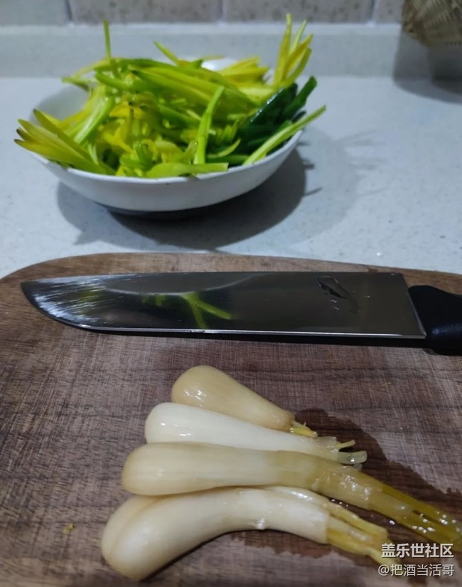 【秋天食补计划】黄花菜炒牛肉