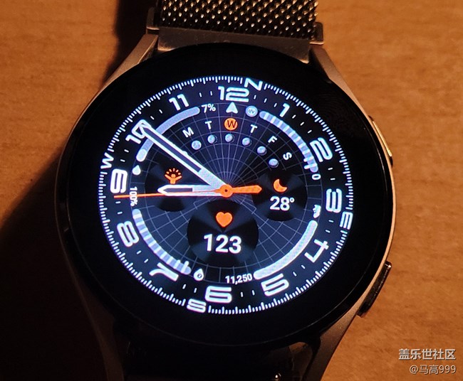Watch4成功安装Ultra专用指南针表盘！