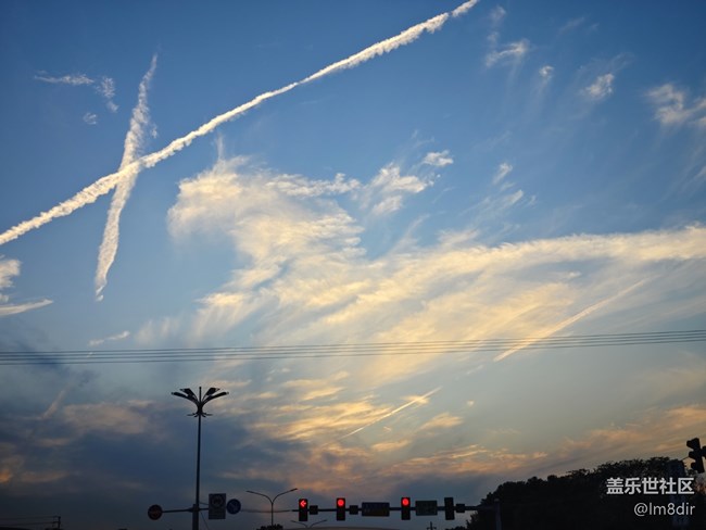 【夏色秋声】+绚丽的天空