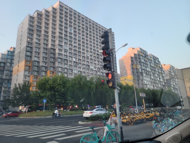 为什么我的20U拍照这么糊？不忍心放大