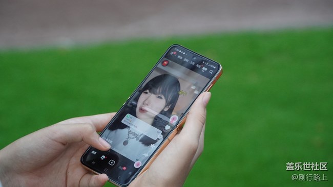 三星W24 Flip折叠屏新贵使用感受