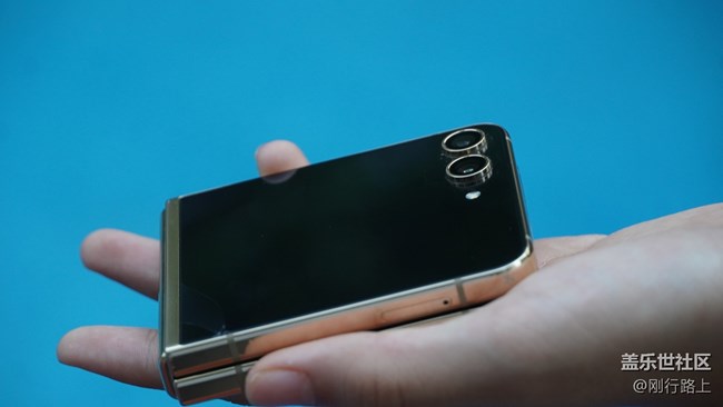 三星W24 Flip折叠屏新贵使用感受