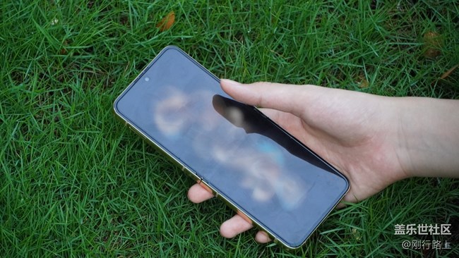 三星W24 Flip折叠屏新贵使用感受