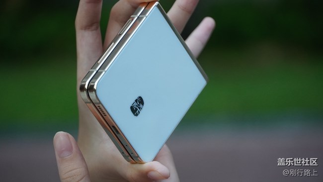 三星W24 Flip折叠屏新贵使用感受