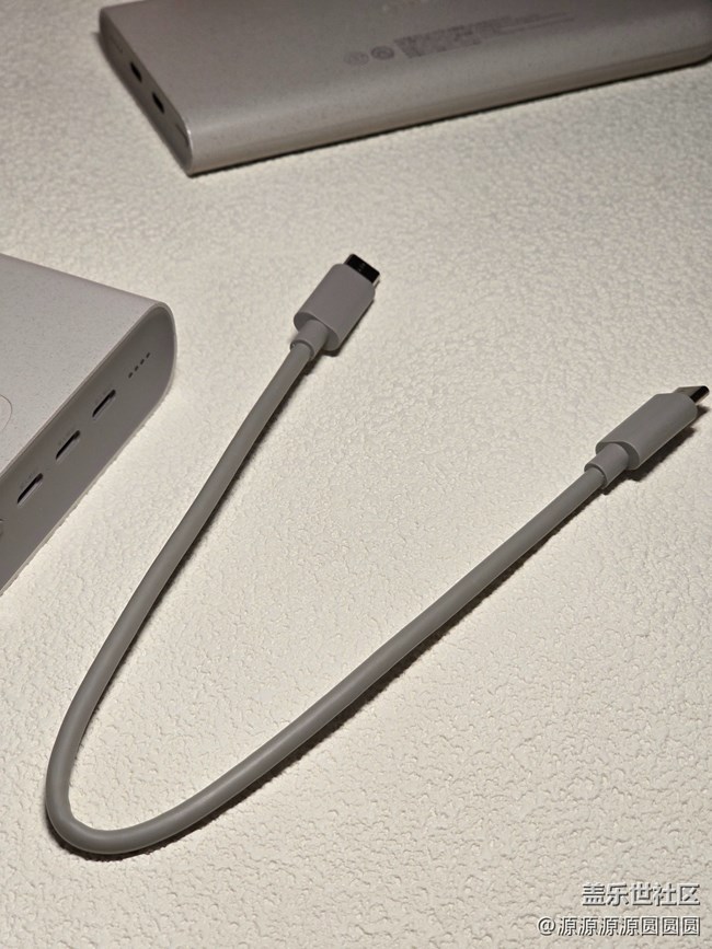 【好物推荐】三星20000mAh充电宝开箱