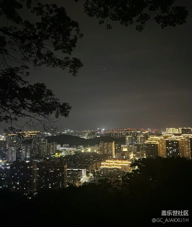 【三星超视觉夜拍】夜晚爬山