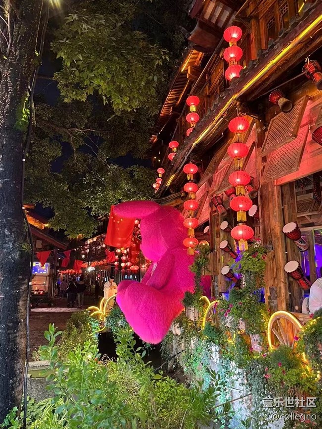 【我的十一假期】丽江古城热闹夜生活