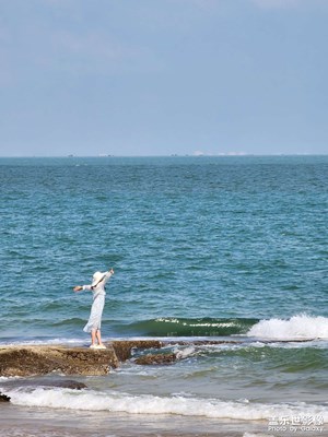 【永恒瞬间】+日照的海浪与沙滩