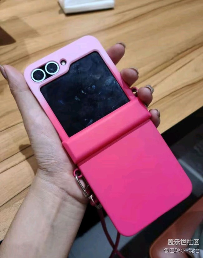 【我最喜欢的三星折叠手机】新Flip6