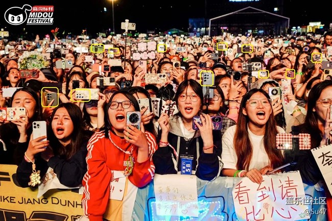 虽然国内用户不足1%，但依然是看演出神器