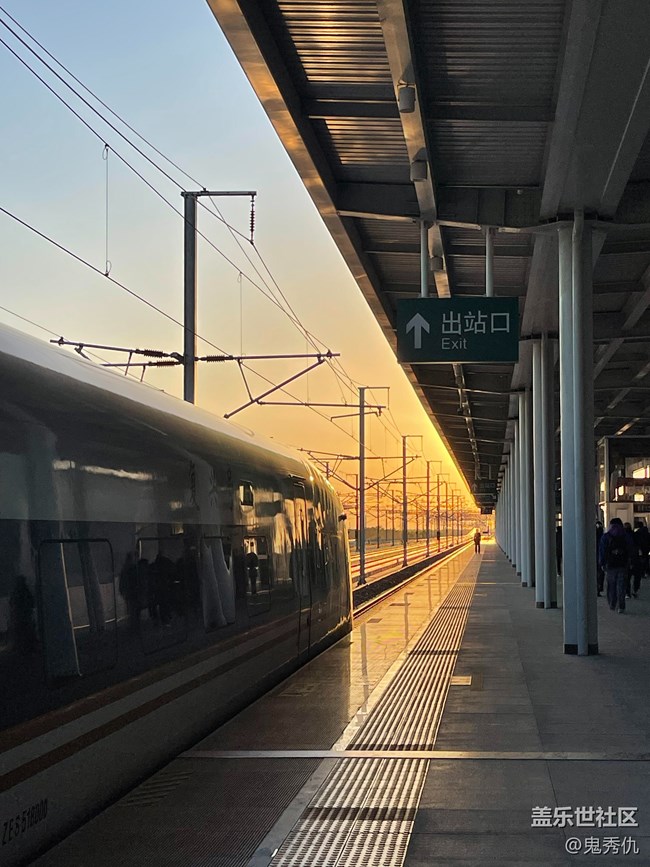 #十月中的小美好——空旷无人