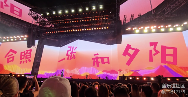 #十月中的小美好——李荣浩