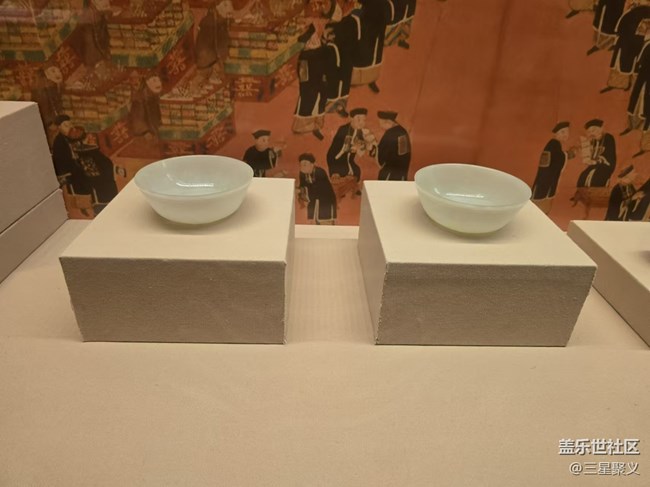 【我和我的祖国】金盏瓷壶把酒添