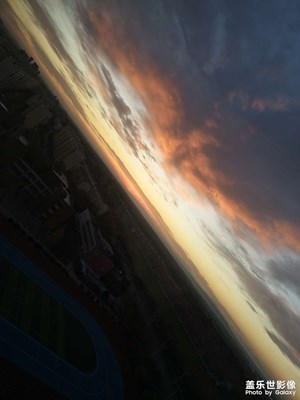 【如影随形】+朝霞行千里