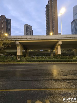 【冬季城市风光】+ 城市的早晨