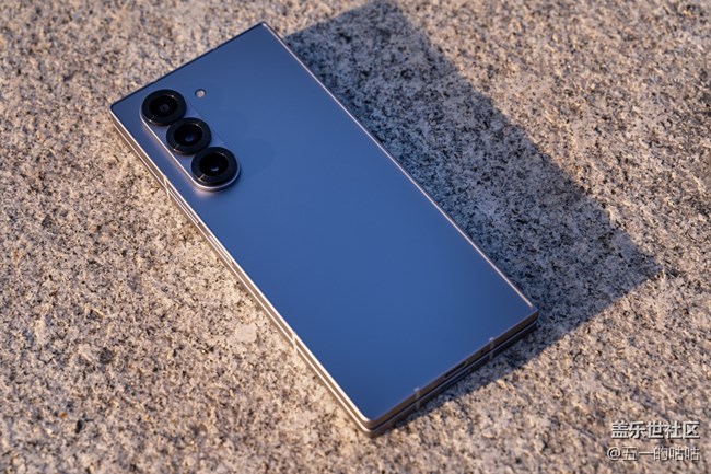 新年礼物选择推荐-Galaxy Z Fold6