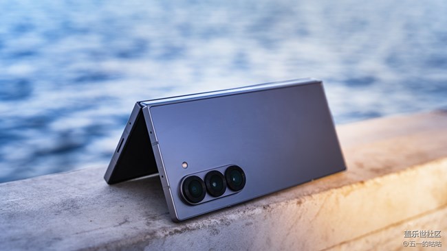 新年礼物选择推荐-Galaxy Z Fold6