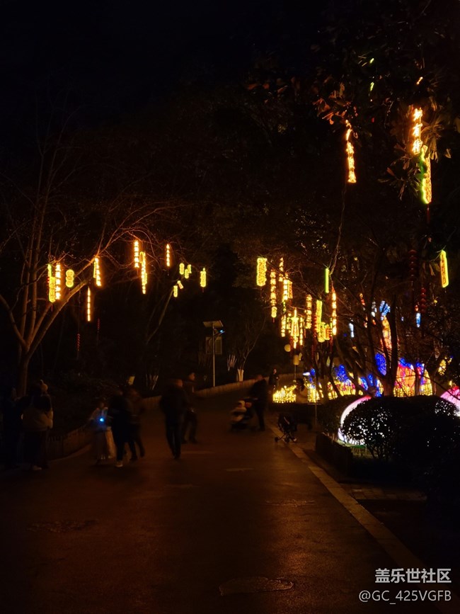 【新年到】+新年快乐