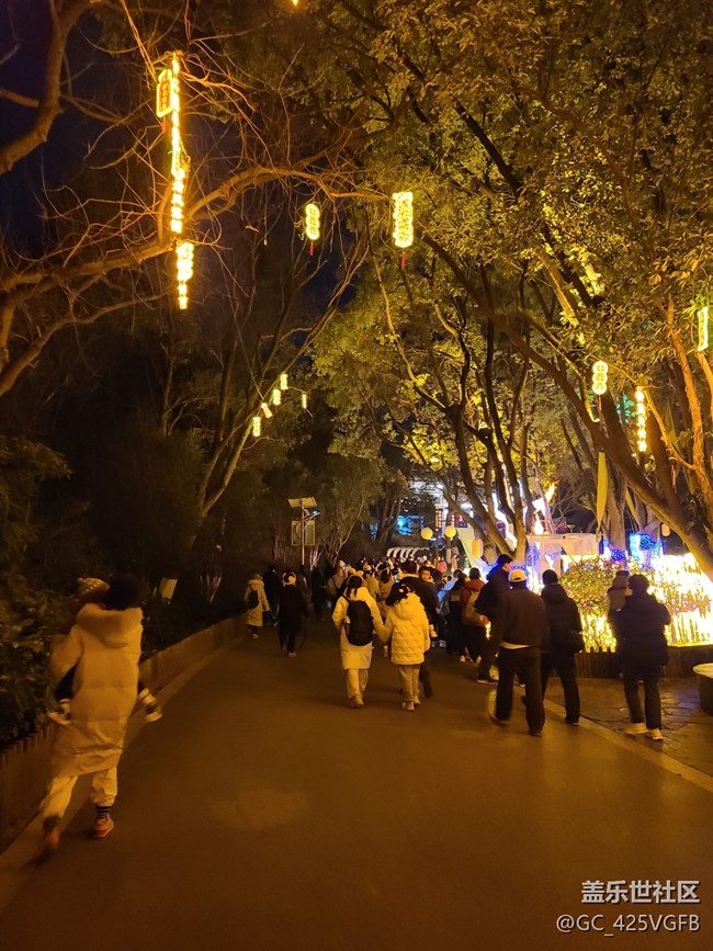 【新年到】+新年快乐