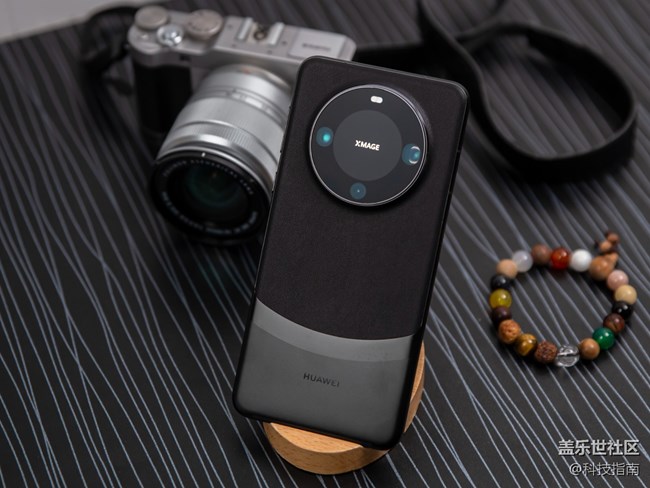 客观：华为Mate60Pro+与三星S23U对比评测，2025年还值得入手吗