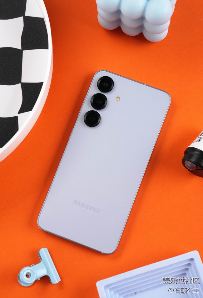 化繁为简 质感一新 三星Galaxy S25系列精美图赏
