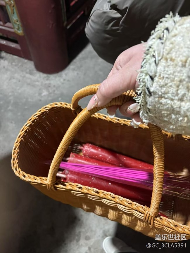 【身边的年味】新年上香