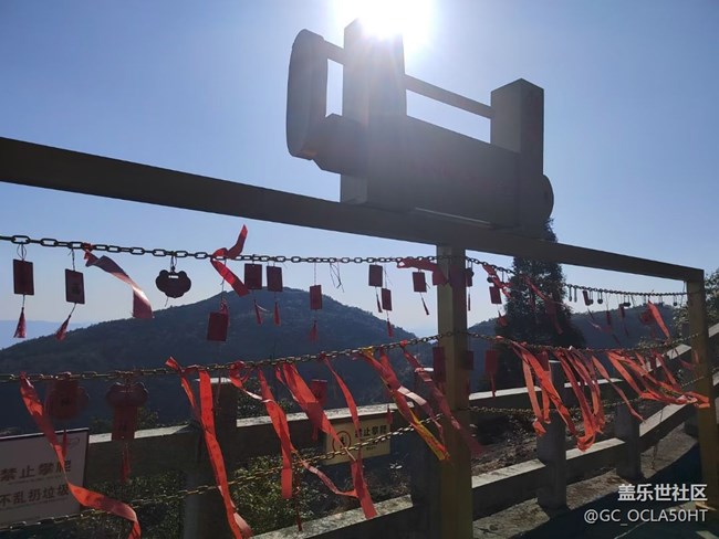 【身边的年味】去爬山