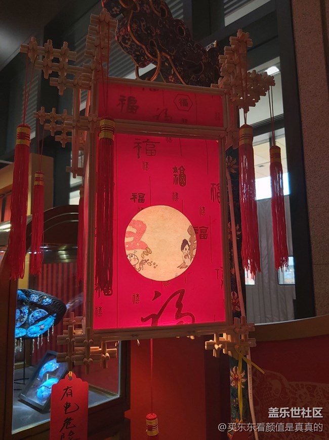 【冬日下的年味】大红灯笼