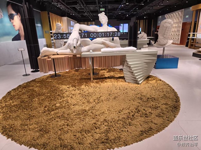 【幸福时光】探索太空基地