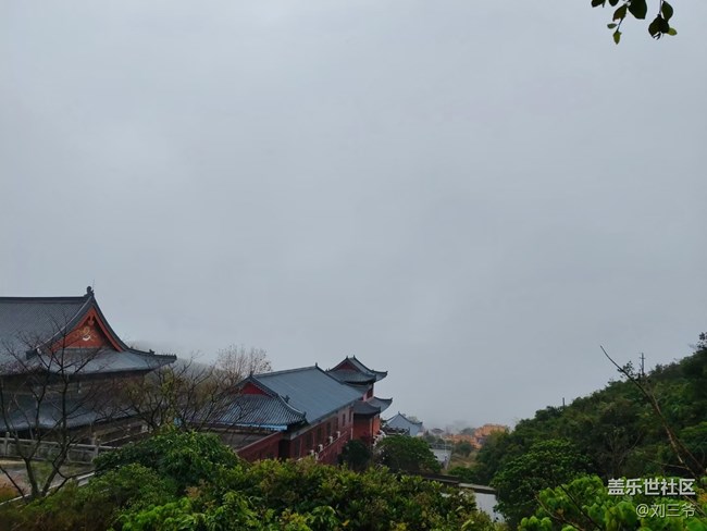 【相册里的年味】雾中寻幽，古意禅境