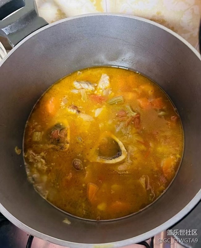 【最美食刻】牛骨汤