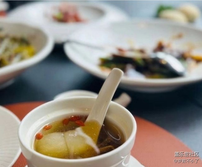 【最美食刻】原地长胖