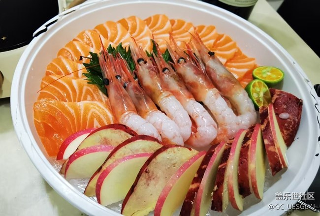 【時間在此刻靜止】美食派对，快乐全餐