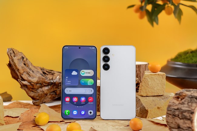 三星Galaxy S25 | 未来触手可及，重新定义旗舰体验