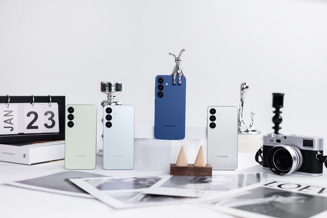 三星Galaxy S25 | 未来触手可及，重新定义旗舰体验