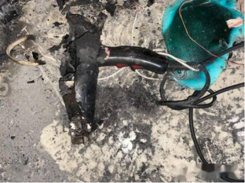 每天用电吹风吹头发有危害吗？留心打结分叉四大内幕弊端