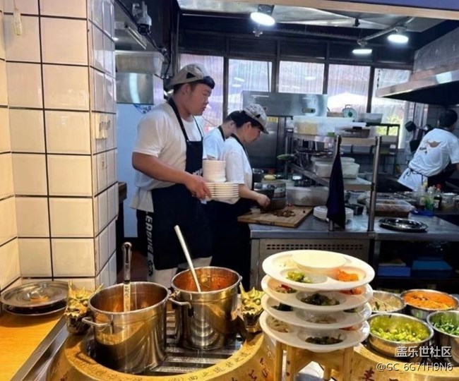 【春色可餐】嗦面