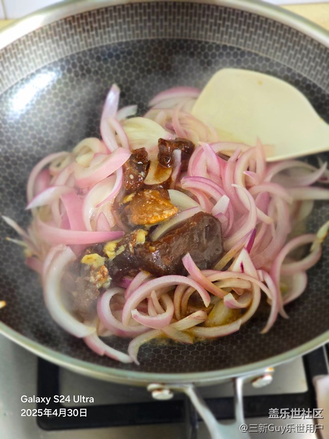 【我自己做的美食】洋葱牛肉