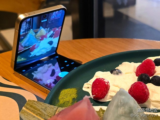 【三星W25系列品鉴会活动】+颜值逆天