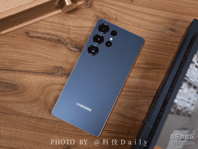 来一组三星Galaxy S25 Ultra真机实拍